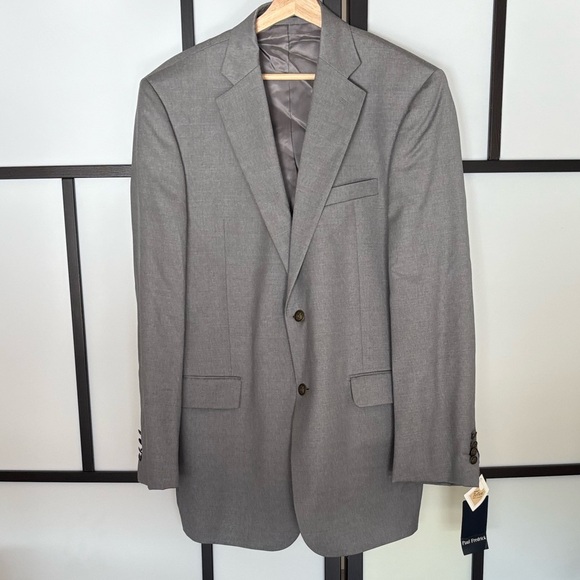 Paul Fredrick 43L Pearl Gray 2-Button Sport Coat
Wool Blazer Jacket. NEW - Picture 2 of 15